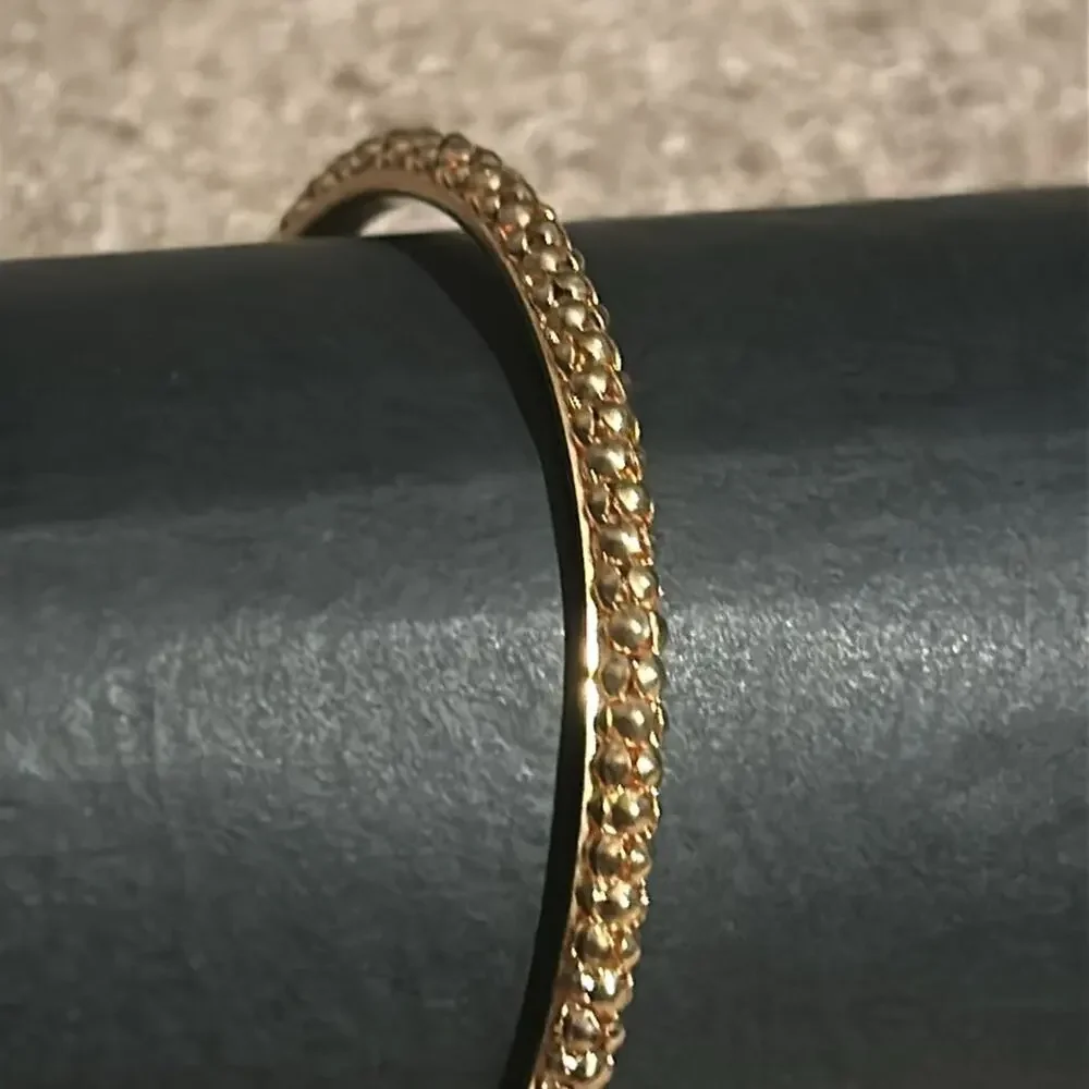 Women’s vintage dainty gold tone bangle bracelet one‎ size measurements shown